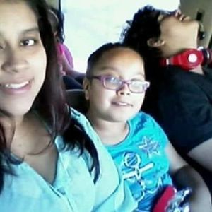 Meet your Posher, Yaneth